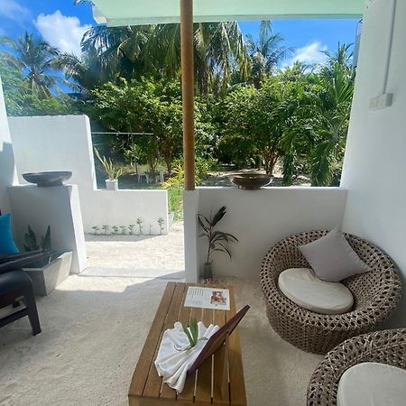 Hotel Bliss Dhigurah à Dhigurah  Extérieur photo