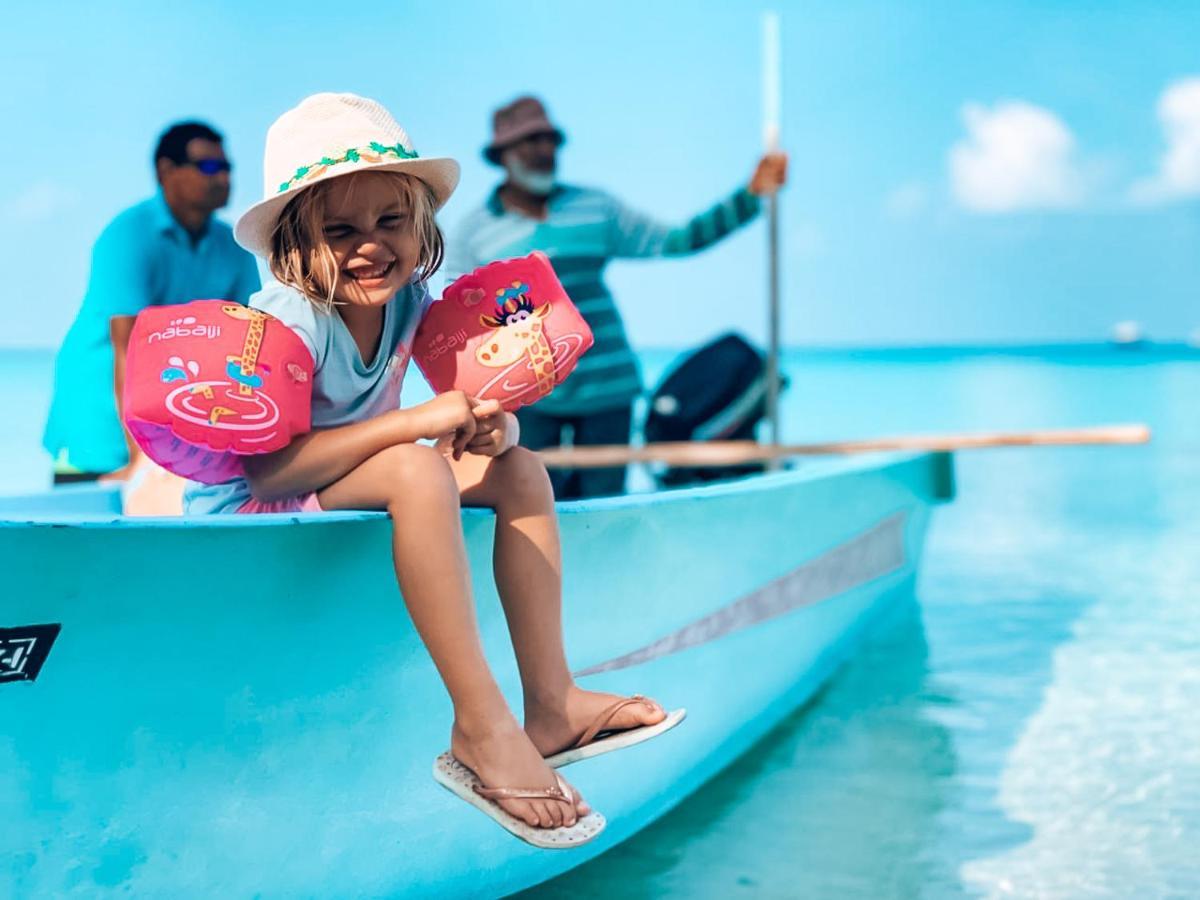 Hotel Bliss Dhigurah à Dhigurah  Extérieur photo