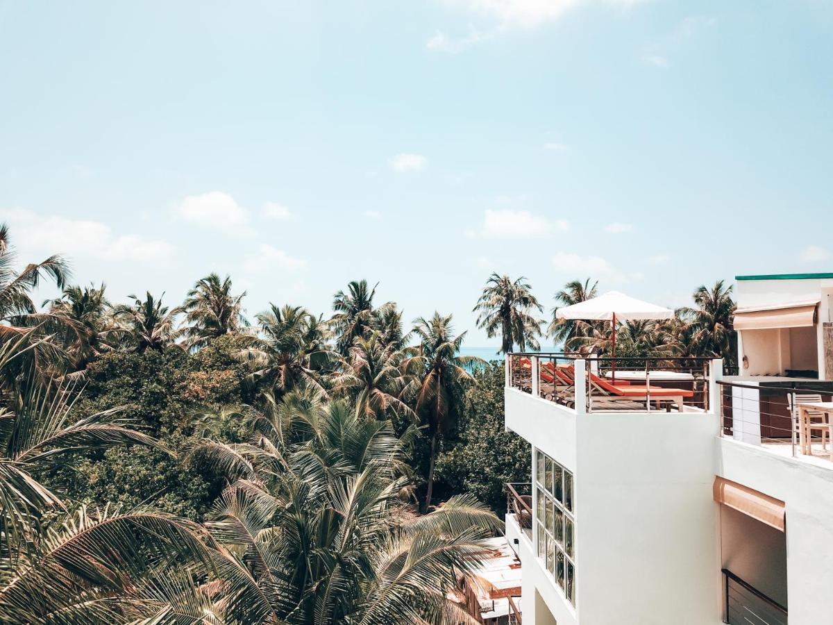 Hotel Bliss Dhigurah à Dhigurah  Extérieur photo