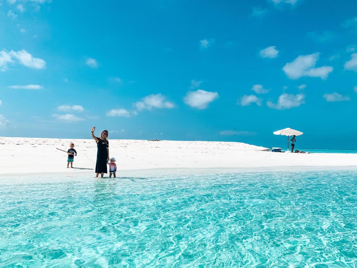 Hotel Bliss Dhigurah à Dhigurah  Extérieur photo